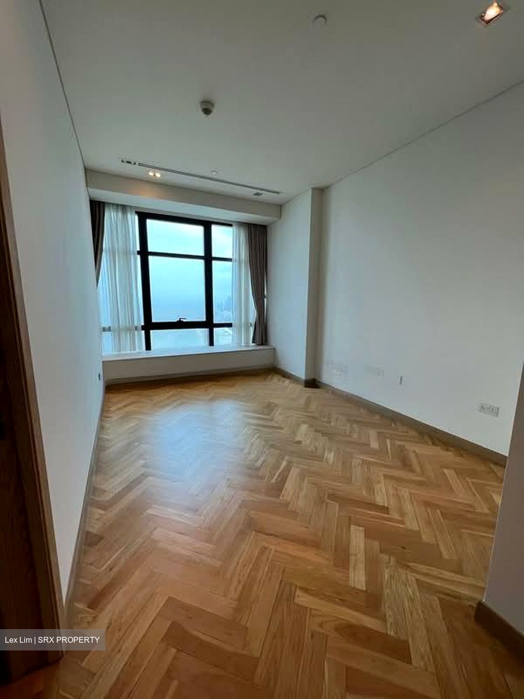 The Ritz-Carlton  (D9), Condominium #577207861